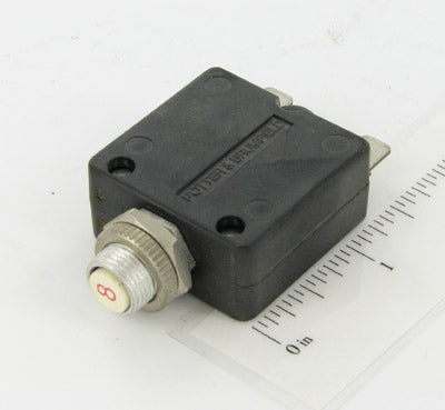 MLN00161 - 8 Amp Circuit Breaker