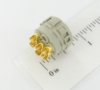 MQF00229 - 6 Posn Socket Insert