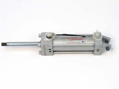 MEB00112 - 2-1/2B X 7S X 1R Hydraulic Cylinder W/Pin