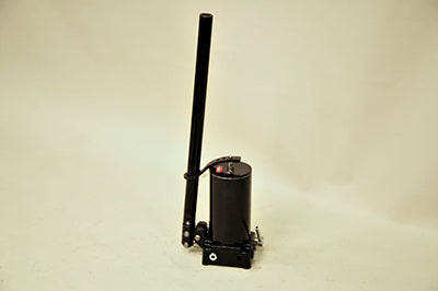 MEA00088 - Hand Pump W/ Reservoir