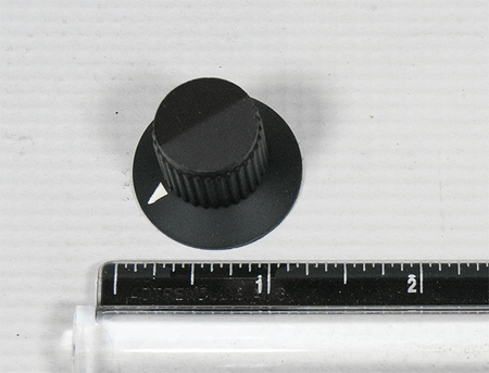 MJP00024 - Skirted Knob With Pointer